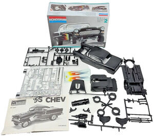 1991 Monogram 2211 1955 Chevy Street Machine 1:24 Model Kit 1991 Open Box